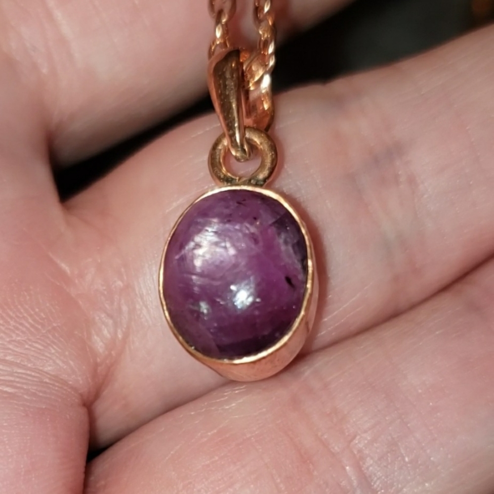 " Star " Ruby Pendant Necklace - Natural Stone